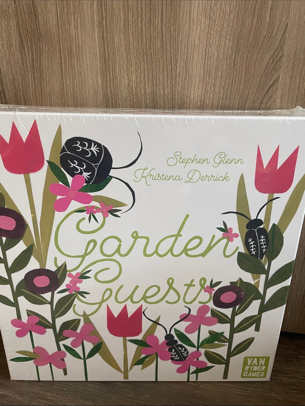 Brand New! Garden Guests Board Game by Van Ryder Games 2–6 Players Ages 8+